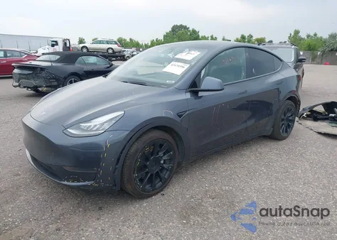 2021 Tesla Model Y Long Range Dual Motor All-Wheel Drive из США, поврежденный, VIN 5YJYGDEE9MF070422